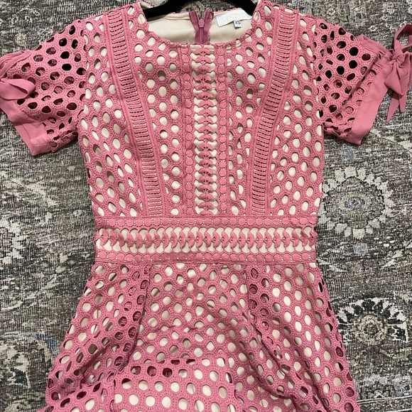Ivy City Co Vera Dress in Pink
XS - Picture 4 of 5